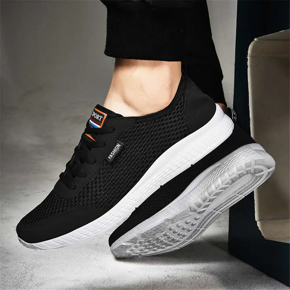 Formal Wear For Women Lifestyle - Sepatu kets biru muda untuk pria,