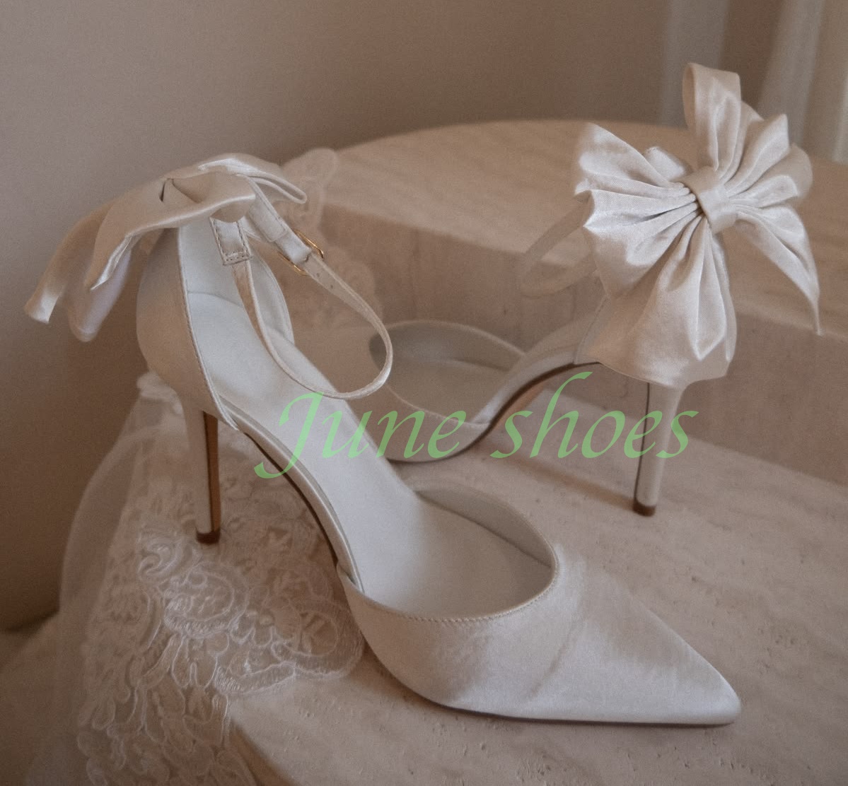 Sepatu Hak Tinggi Wanita Ivory - Slingback Heel Formal ulasan dan harga
